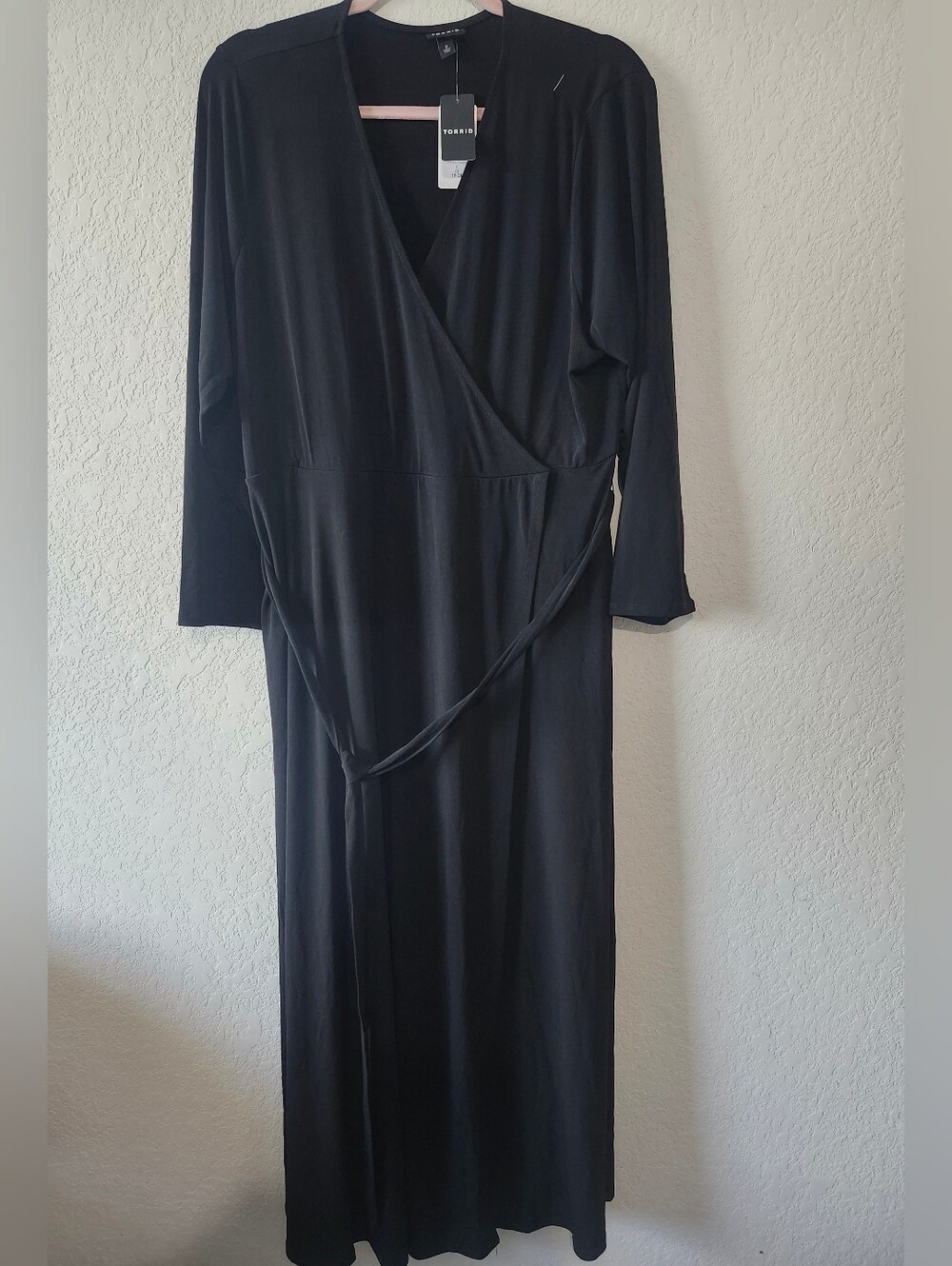 Torrid Size 2 Maxi Wrap Belted Dress Black